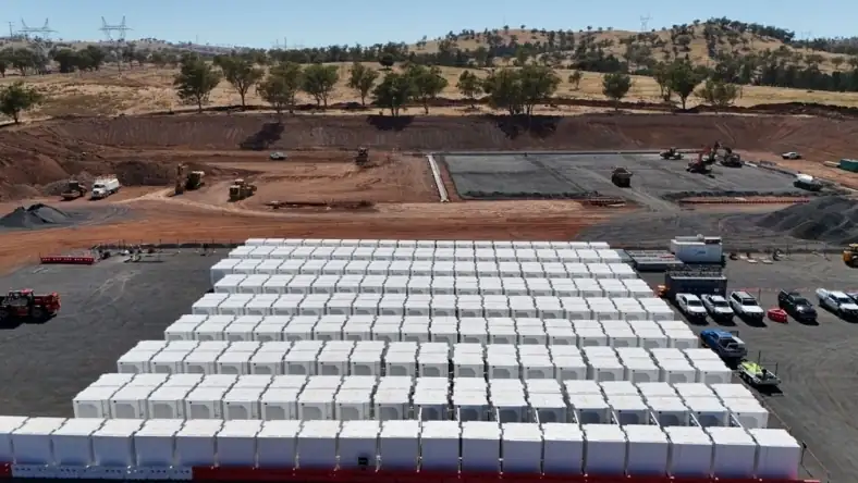 Grid-scale battery energy storage containers prepared for long-duration power projects