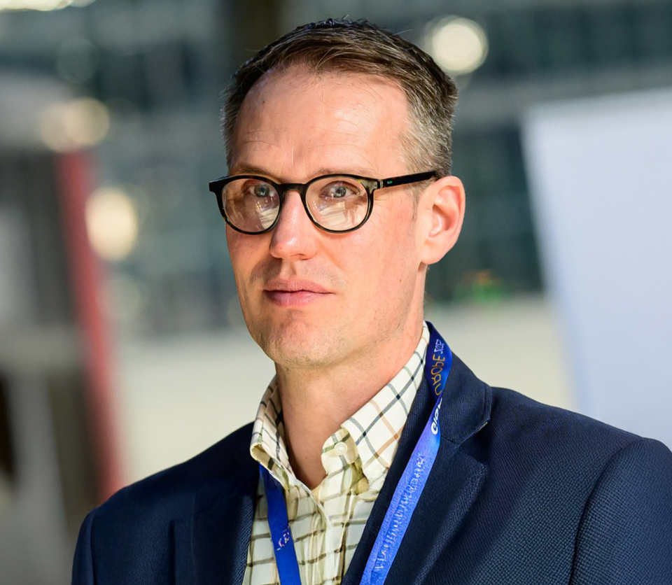 Daniel Cairns